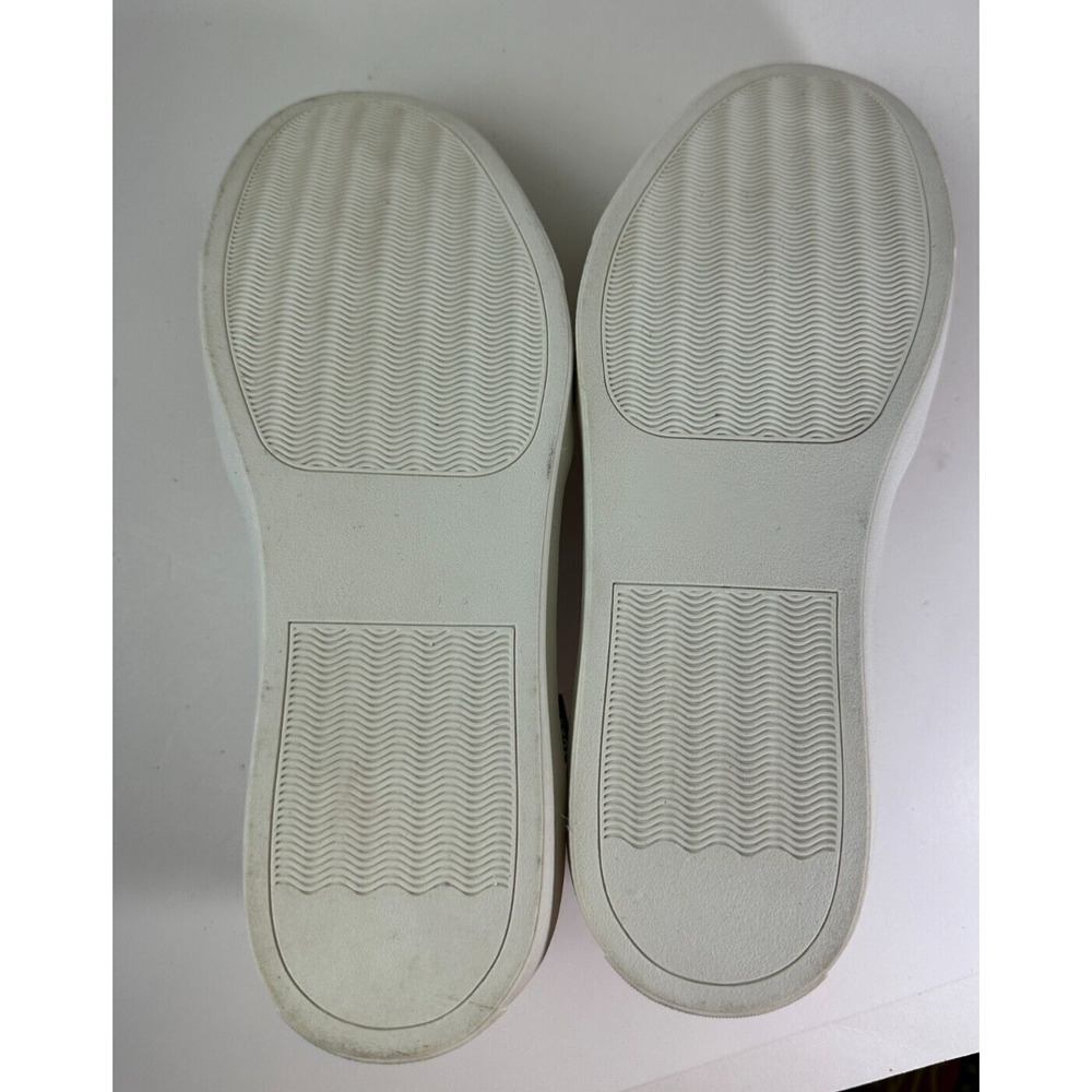 Torrid Embellished Slip On Sneakers Celebrate Love Rainbow Shoes Women's Size 9W - Picture 12 of 15